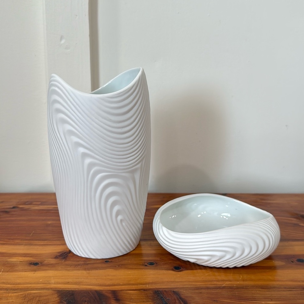 PartyLite White Dunes Vase & Pillar Holder (Trinket Dish)